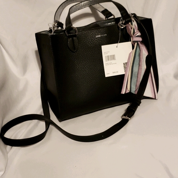 Ann Klein satchel with matching wristlet - Picture 4 of 4